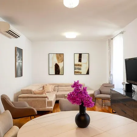 Appartement Klara Bacvice Split