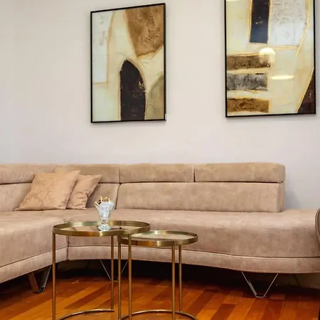 Klara Bacvice Сплит